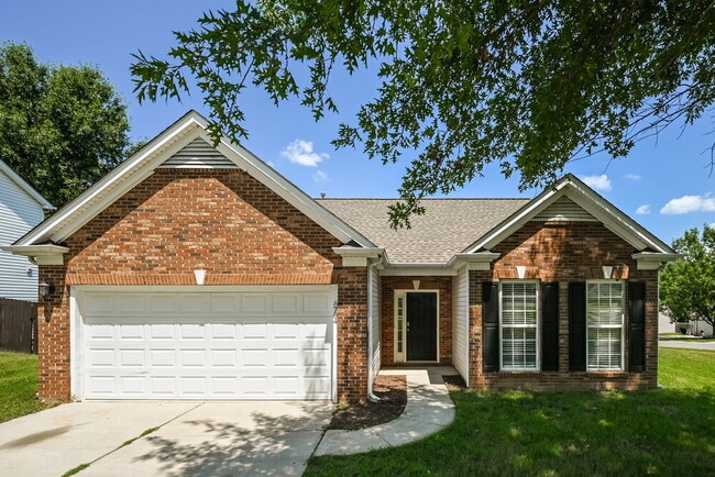 Building Photo - 8704 Rozumny Dr