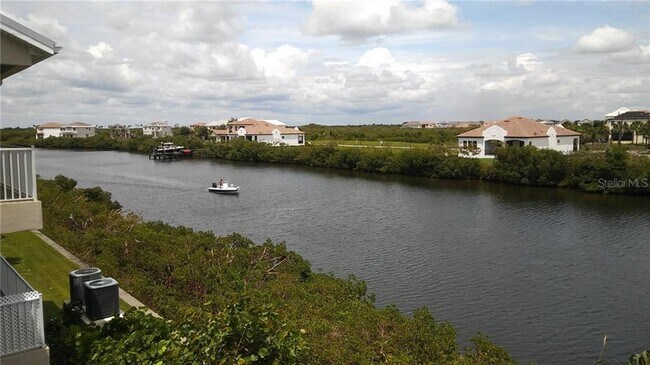 Building Photo - 513 Bahia Beach Blvd