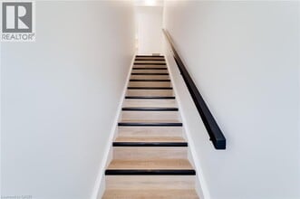 Building Photo - 825 Stirling Ave S