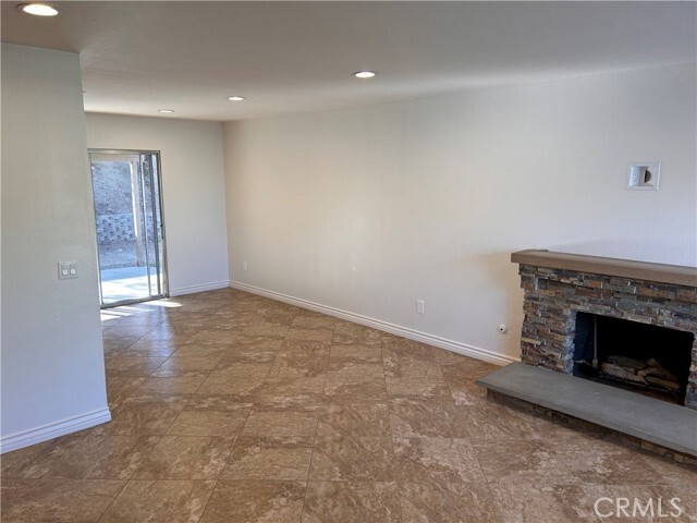 Building Photo - 5922 Santa Ana Ave