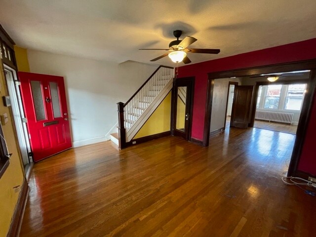 Building Photo - 2743 4th St NE