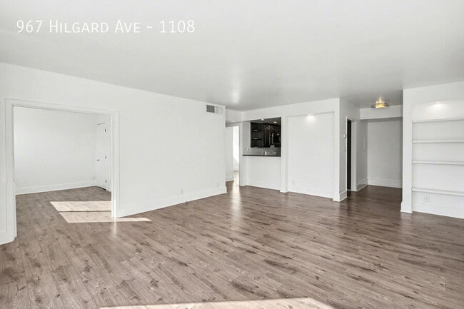Building Photo - 967 Hilgard Ave