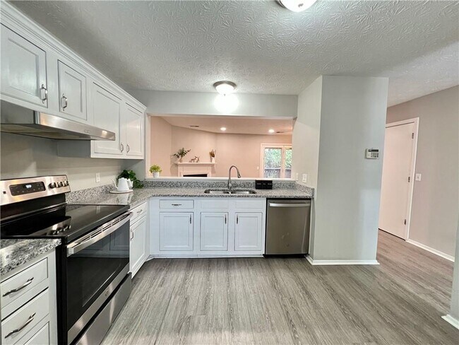 Foto del edificio - 1502 Queen Anne Ct