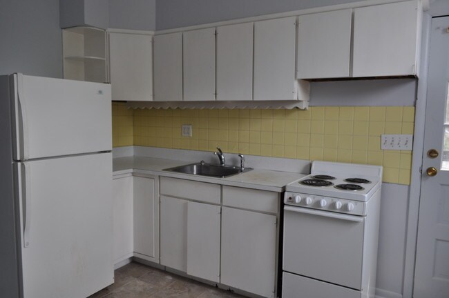 Cocina - 201 Kelker St