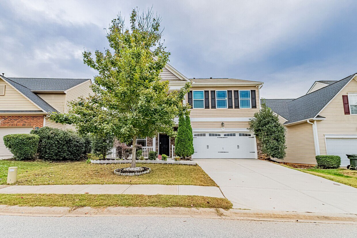 Looking For A Home in the Riverside Schools? House Rental in Greer, SC