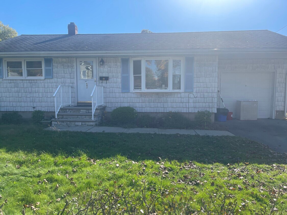 642 Lorraine Ave, Middlesex, NJ 08846 House Rental in Middlesex, NJ