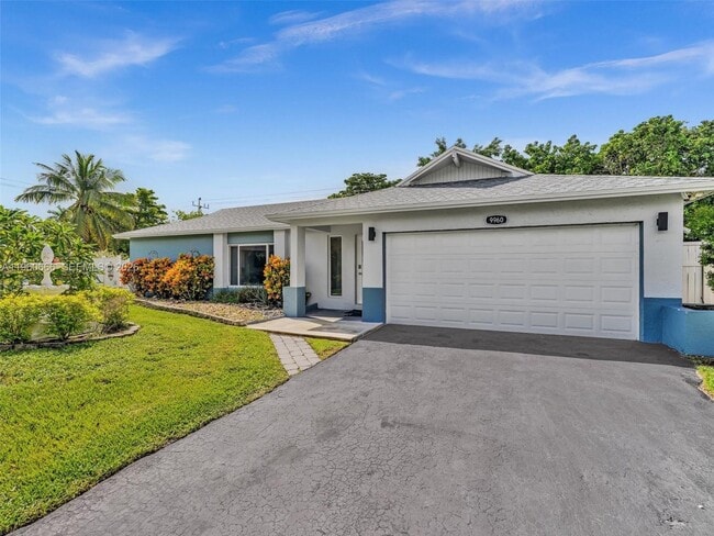 Building Photo - 9960 NW 23rd St