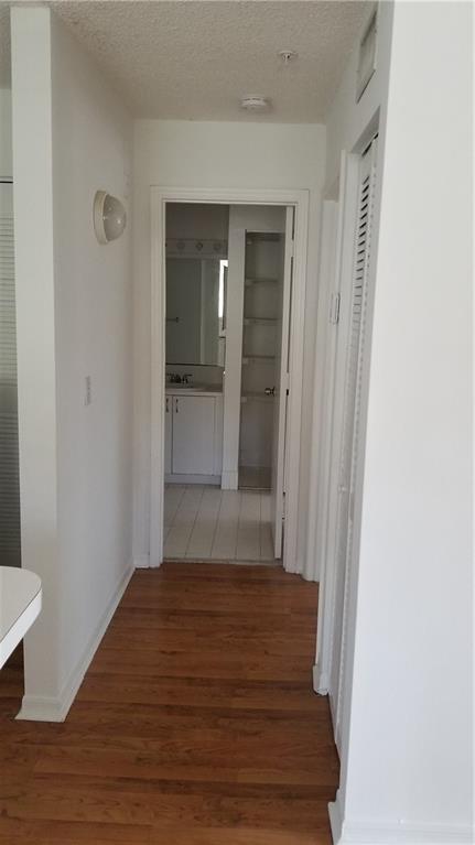 Foto del edificio - 12148 St.Andrews Pl