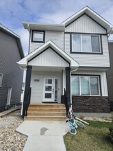 Building Photo - 5116 E SIMARD Ave