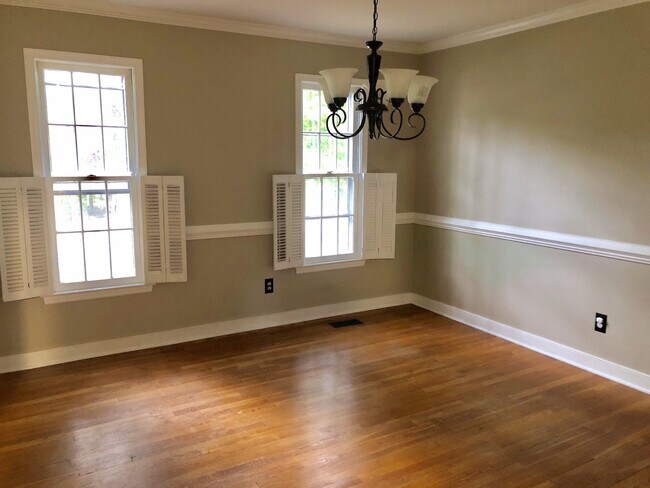 Foto del edificio - 1146 Somerville Grove Terrace