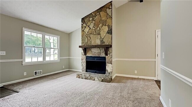 Building Photo - 1391 Timbercrest Dr