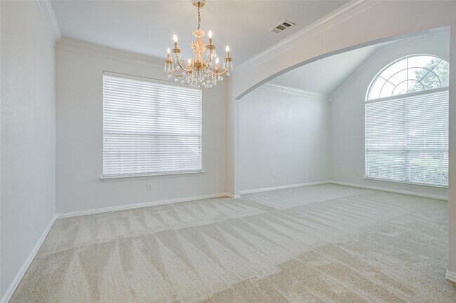 Foto del edificio - 2304 Windy Ridge Ct