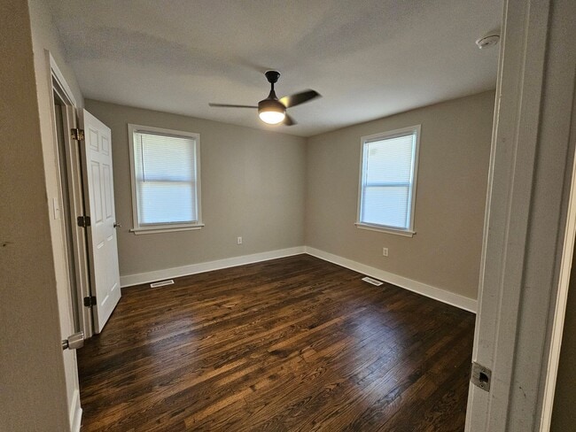 Foto del edificio - 538 W Weatherspoon St