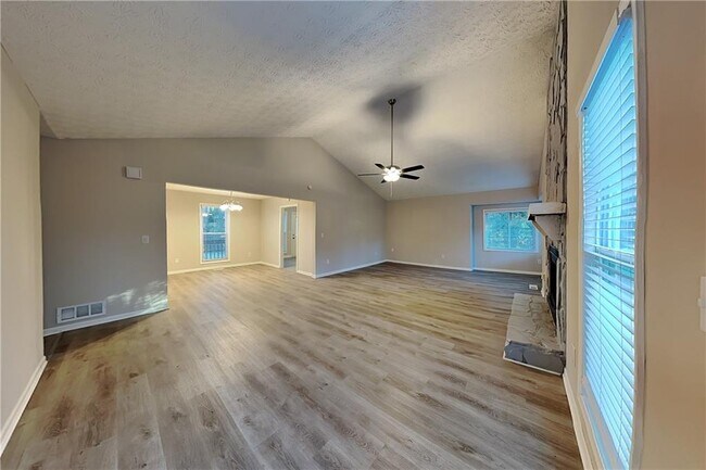 Foto del edificio - 4798 Southern Ct NW