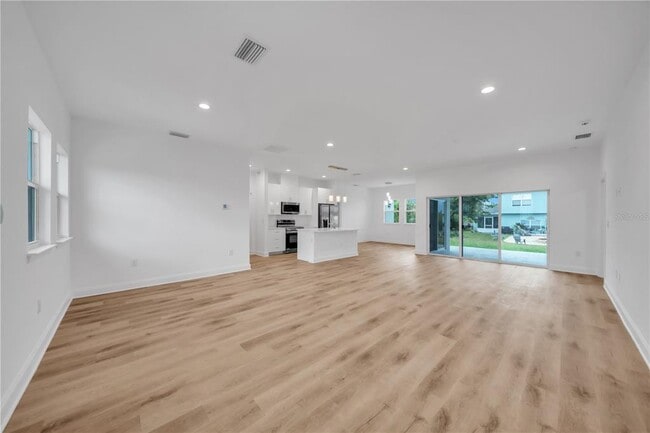 Building Photo - 14480 Argus Ln
