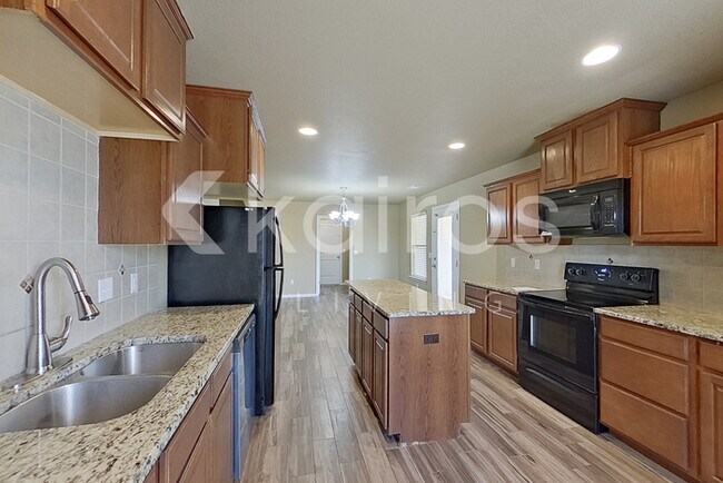 Foto del edificio - 7406 Vail Drive