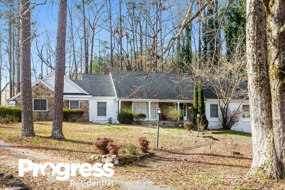 4340 Pompey Dr SW, Atlanta, GA 30331 House Rental in Atlanta, GA