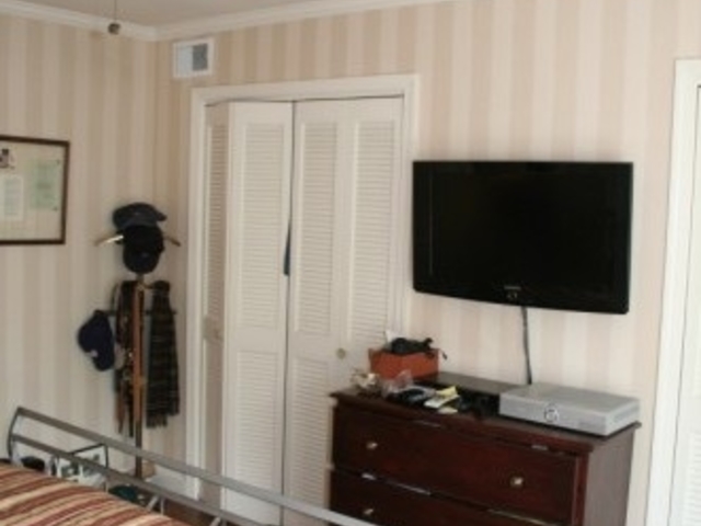Building Photo - 2726 Dumbarton St NW, Washington, DC 20007