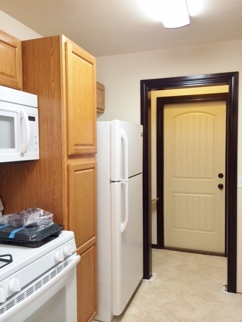 Foto del edificio - 2-Bed 1.5 Bath 2-Car West Moore Home avail...