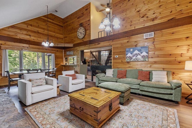 Building Photo - 3632 Pittman Center Rd