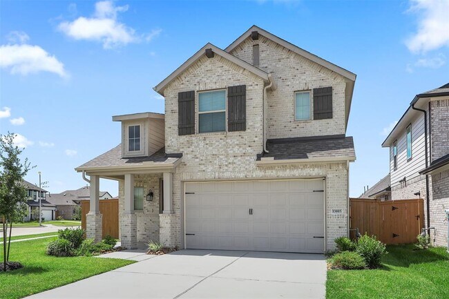 Building Photo - 13005 Blue Flora Dr