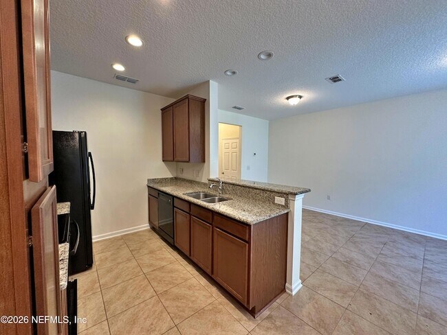 Foto del edificio - 99 Moultrie Village Ln