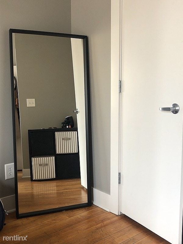 Foto del edificio - 312 E 13th St