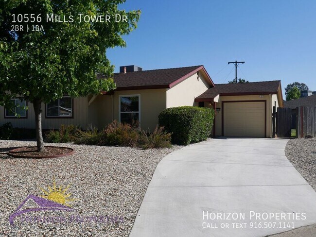 Building Photo - 2 Bed 1 Bath 922sqft Duplex in Rancho Cordova