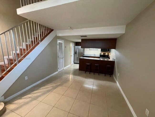 Building Photo - 8950 SW 69th Ct