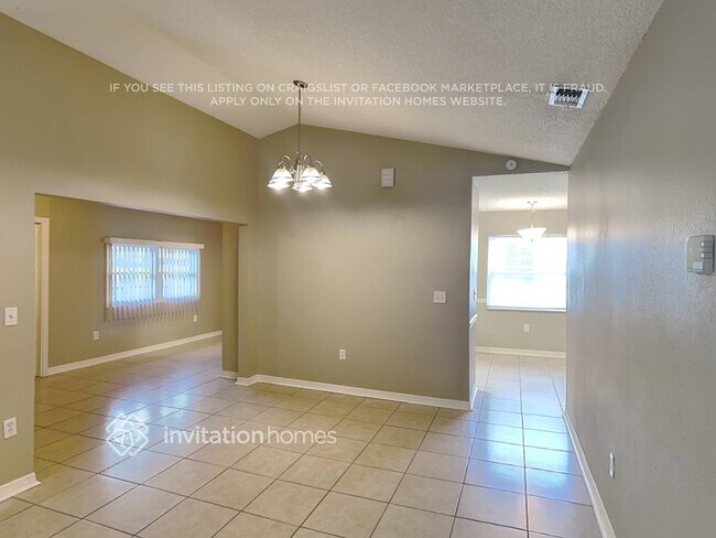 Foto del edificio - 2563 W Scarlet Oak Ct