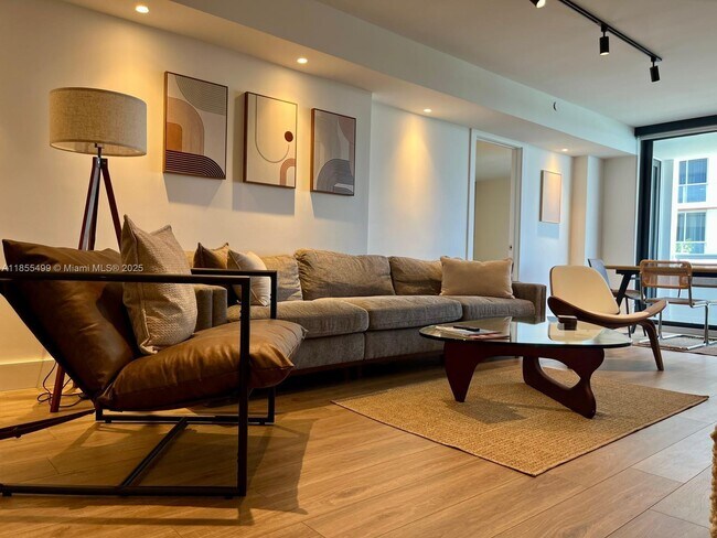 Foto del edificio - 6820 Indian Creek Dr