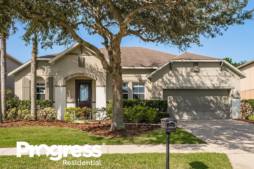 Foto principal - 10426 Chorlton Cir