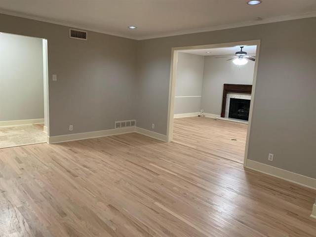 Foto del edificio - 9215 Ferndale Rd