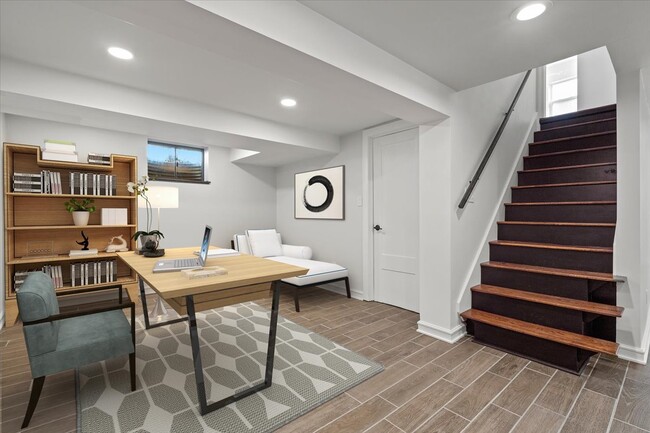 Building Photo - 5534 Juniper Dr