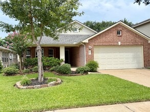 Building Photo - 13003 Bramford Pointe Ln