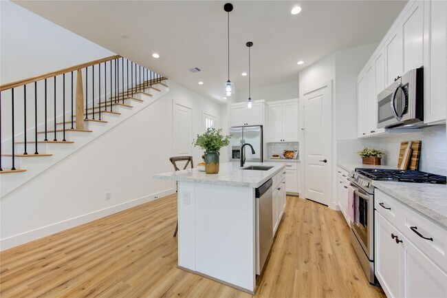 Foto del edificio - 2708 Noble St