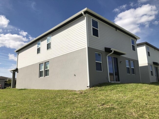 Building Photo - 3079 Bella Vista Dr