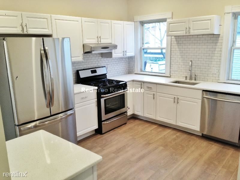 35 Faneuil St Unit 5, Brighton, MA 02135 Condo for Rent in Brighton