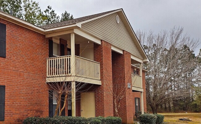Exterior de Rock Pointe - Rock Pointe Apartments