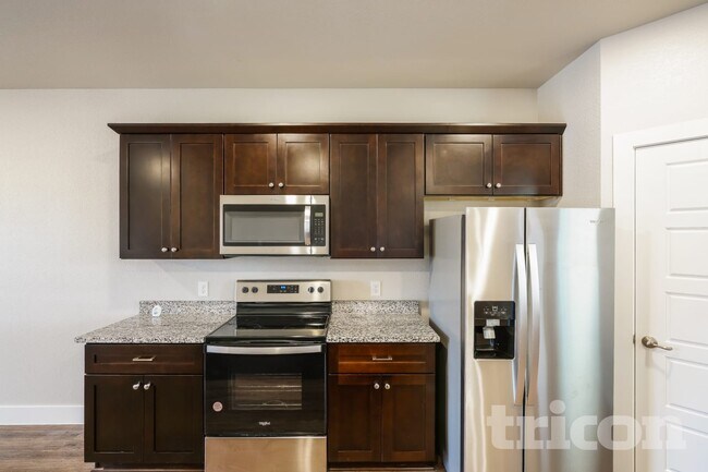 Building Photo - 10393 Ft Ewell Trl