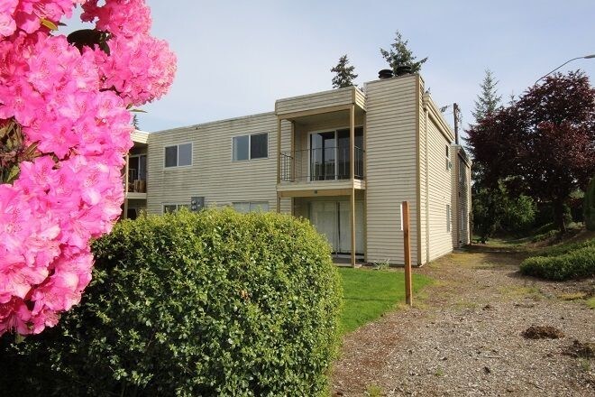 Primary Photo - 307 128th St SE