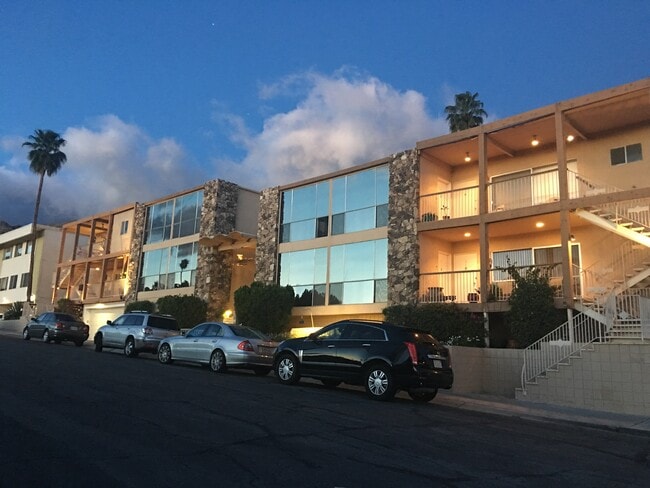 Building Photo - 39905 Bird Ln