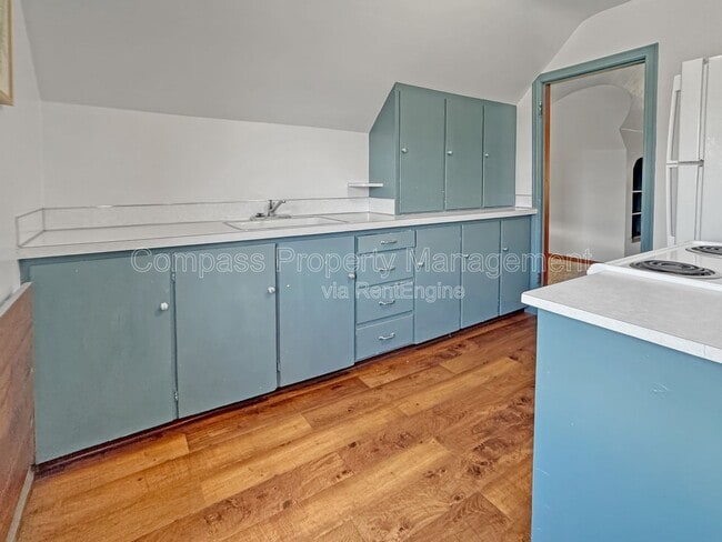 Building Photo - 603 Franklin Ave