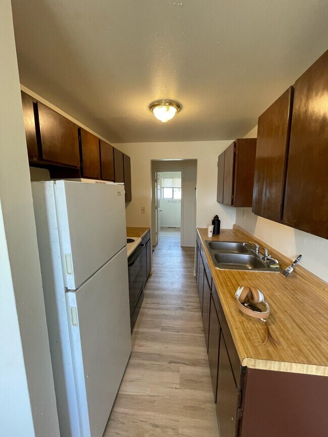 Building Photo - 5995 Marius Dr