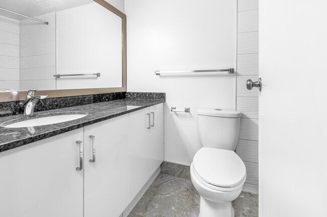 Photo du bâtiment - Ekota Manor