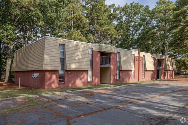 Foto del edificio - Sunset Village