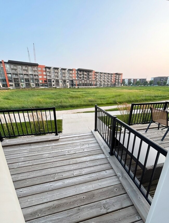 Building Photo - 155 Des Hivernants Blvd N