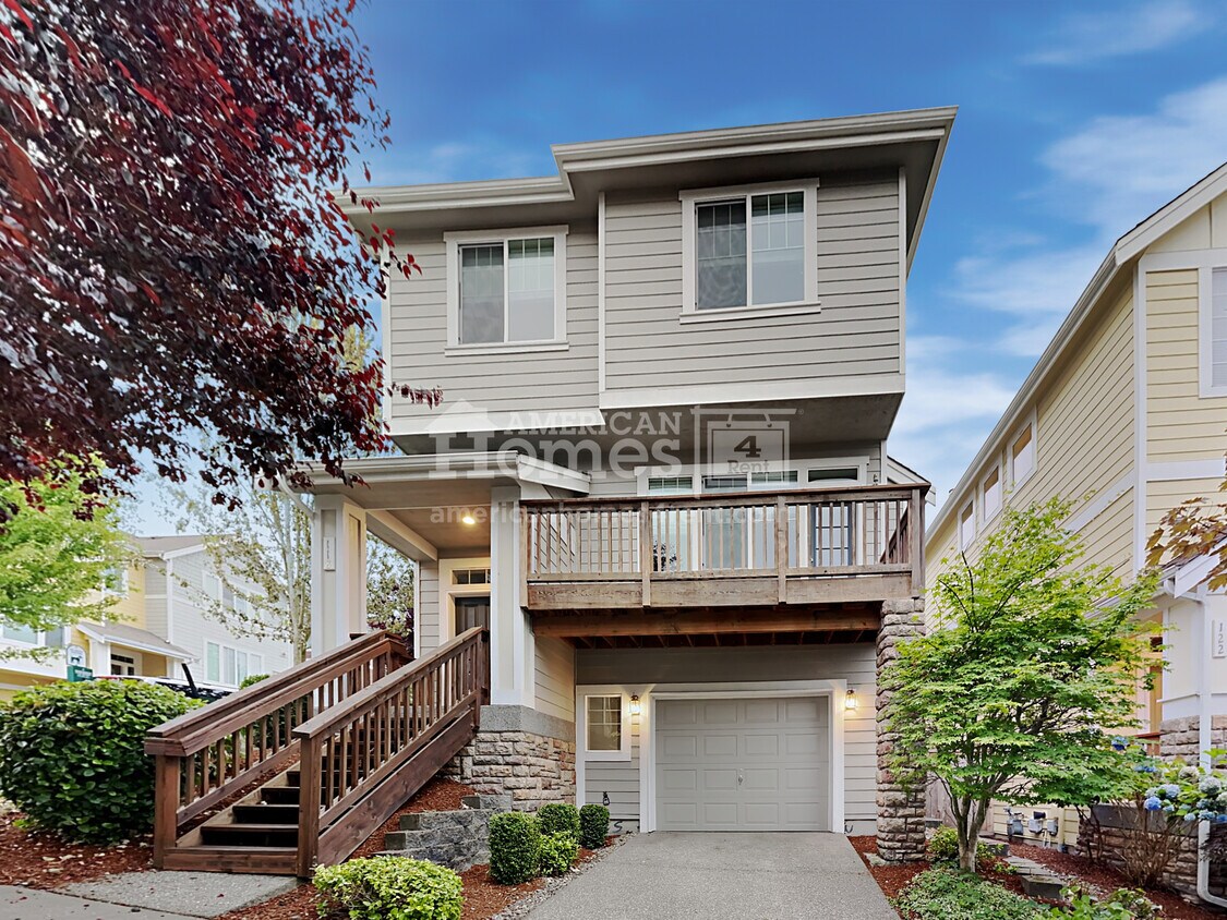 118 Maple Street House Rental in Fircrest, WA