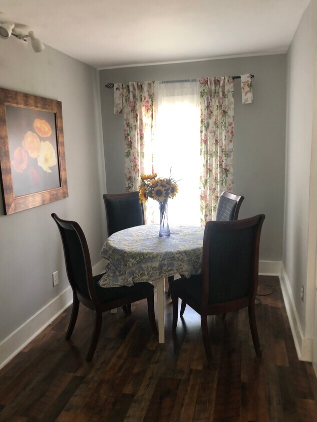 Foto principal - 14 Reynolds Ave