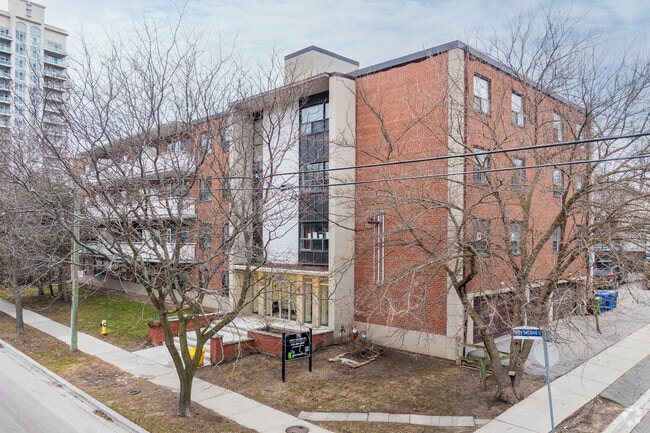 Building Photo - 75 42nd Street